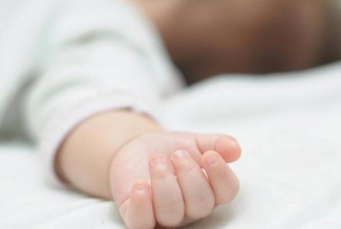 असं रस्त्याच्या कडेला फेकून देण्यापेक्षा, का नाही आई तू मला गर्भातच मारलं !  (Infant)