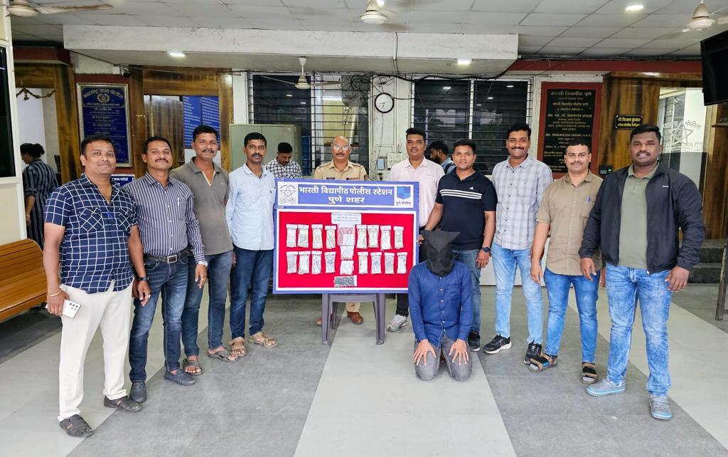 नृत्यांगनेच्या घरी चोरी करणाऱ्याला बेड्या