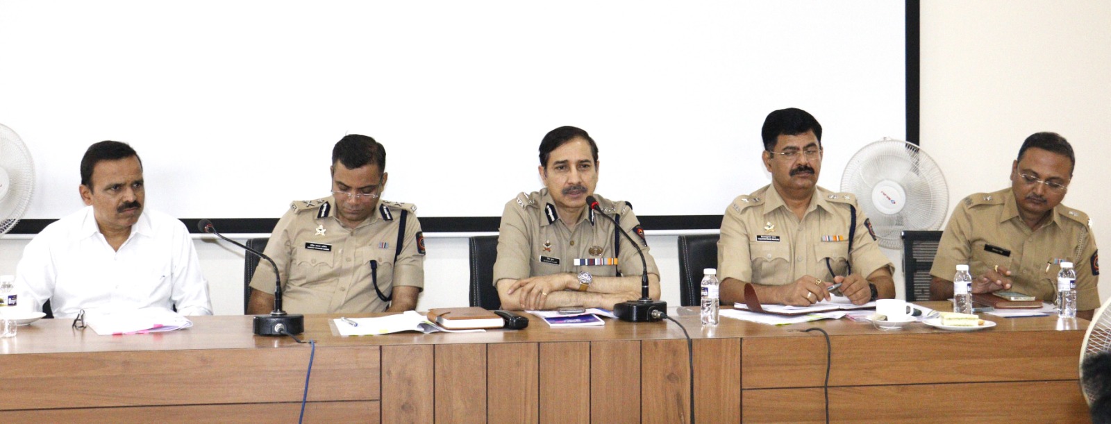 सुरक्षित वाहतूकीसाठी स्कूल बस नियमावलीचे काटेकोर पालन व्हावे- पोलीस आयुक्त रितेश कुमार