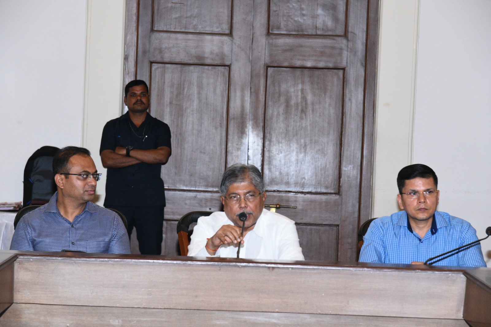 हुतात्मा राजगुरू स्मारकाच्या विकास आराखड्यास जिल्हास्तरीय समितीची मान्यता