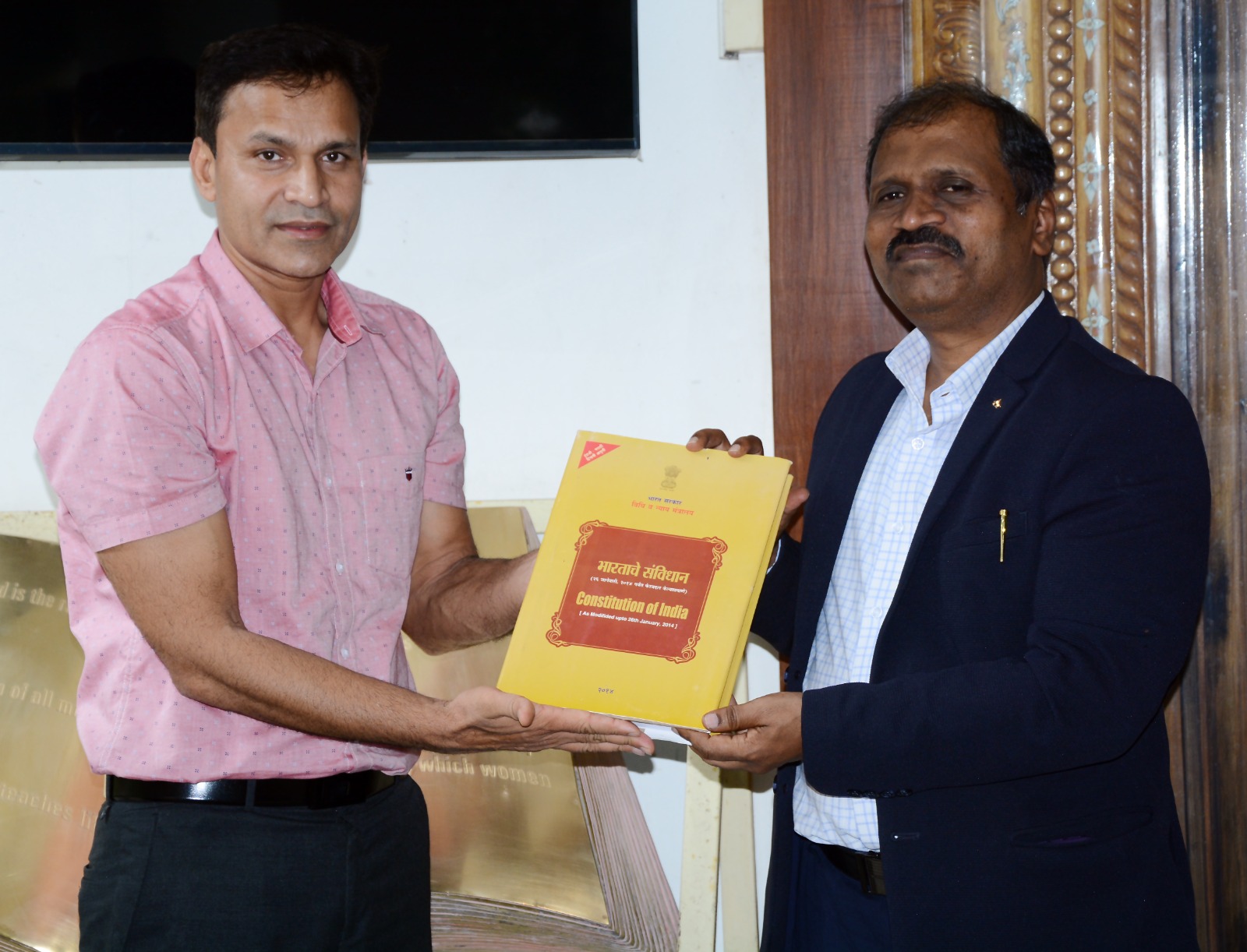 आठवडे बाजारात शिबीरांचे आयोजन करुन जात पडताळणीसाठीचे अर्ज भरुन घ्या