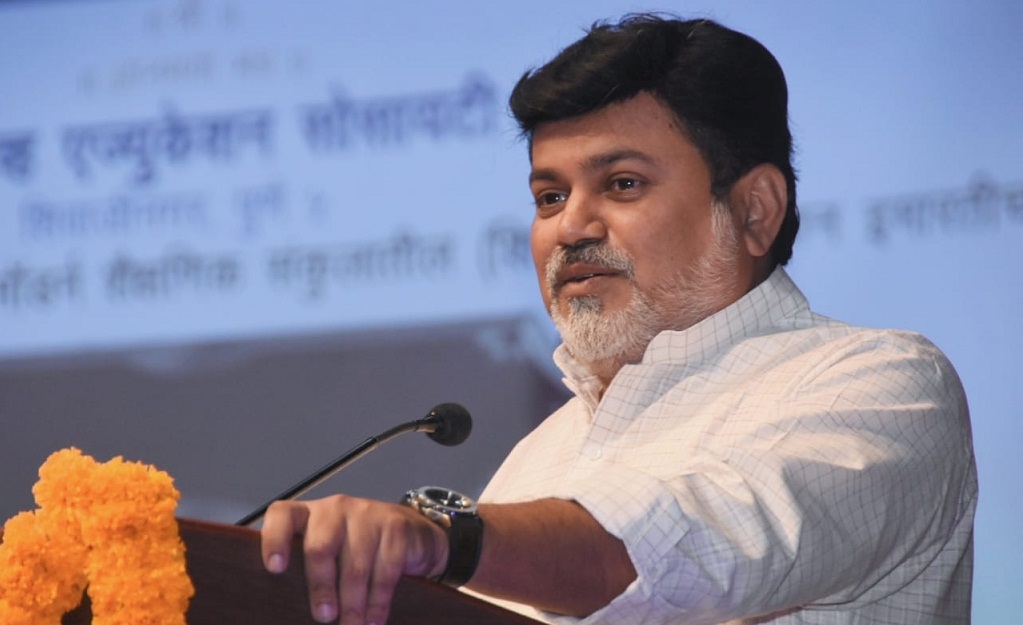 पुणे महानगरपालिकेत नव्याने समाविष्ट  गावांना पाणीपुरवठा करण्यासाठी निधी देणार  - मंत्री उदय सामंत