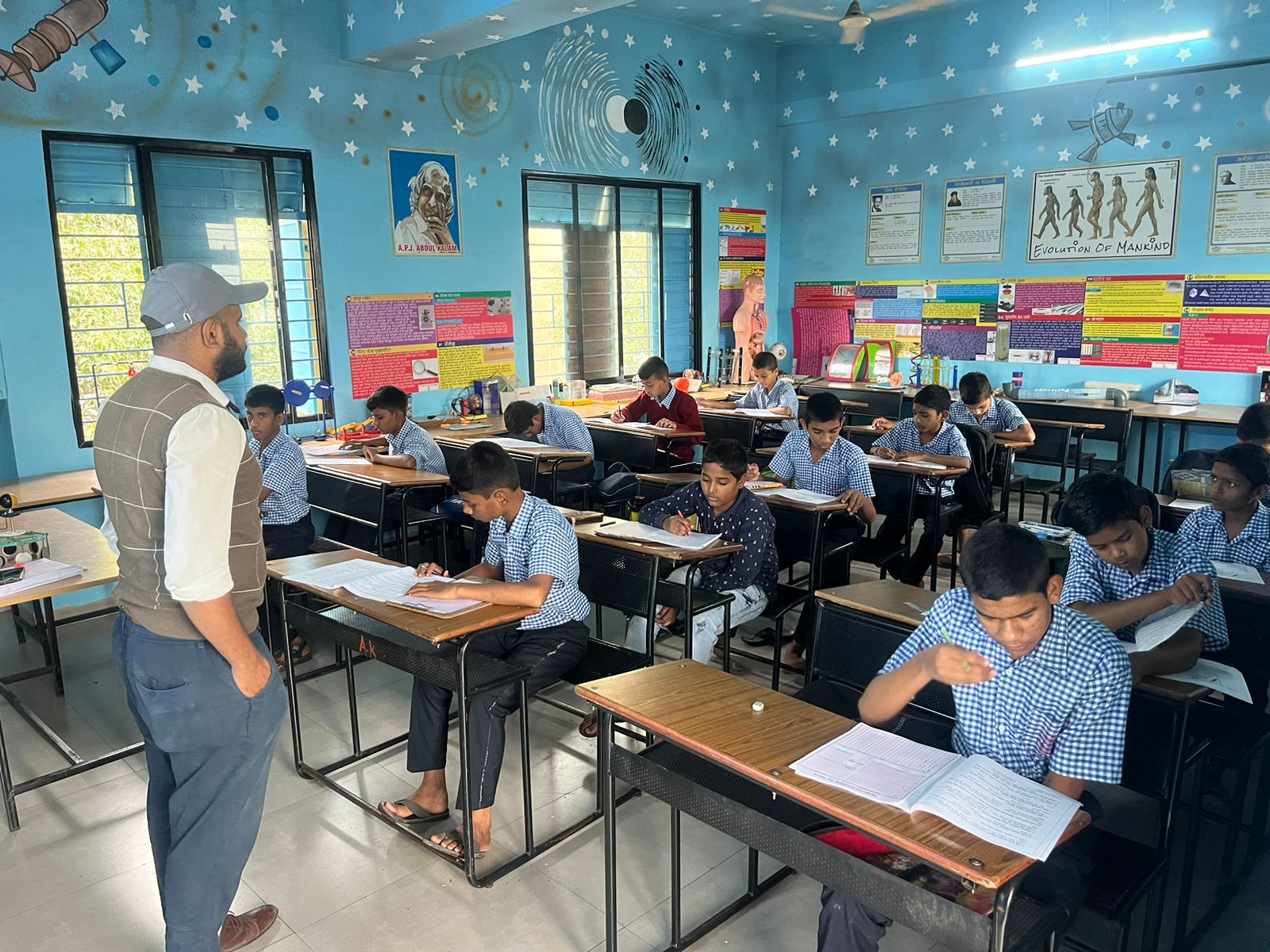 महापालिका शाळांमधील ४ हजार पेक्षा अधिक विद्यार्थ्यांचे मुल्यांकन