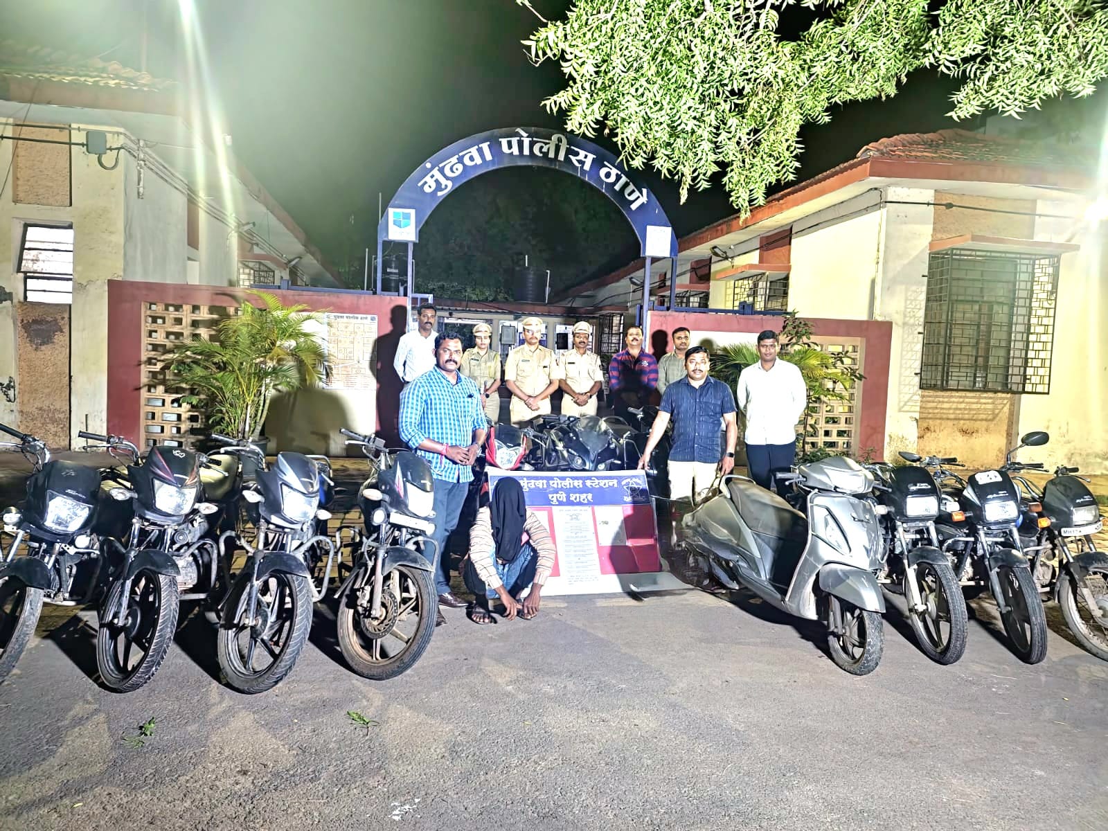 घरफोडी व दुचाकी चोरट्याला पोलिसांकडून अटक; पोलीस तपासात १२ गुन्हे उघड