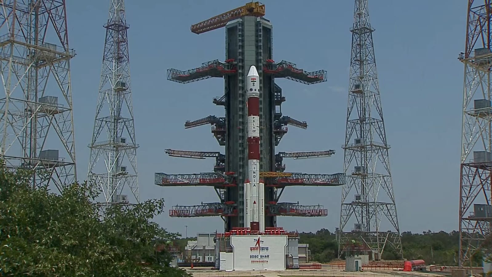 सौर मोहिमेतील आदित्य एल-१च्या यशस्वी प्रक्षेपणासाठी मुख्यमंत्री एकनाथ शिंदे यांच्याकडून अभिनंदन  : पुण्यातील 'आयुका'चा सहभाग अभिमानास्पद