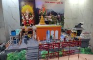 गुरुवार पेठेत साकारले मांढरदेवी काळूबाई मंदिर :  किरण चव्हाण यांच्या घरी मंदिर परिसराची हुबेहूब प्रतिकृती; गणेशभक्तांना पाहण्यासाठी आवाहन