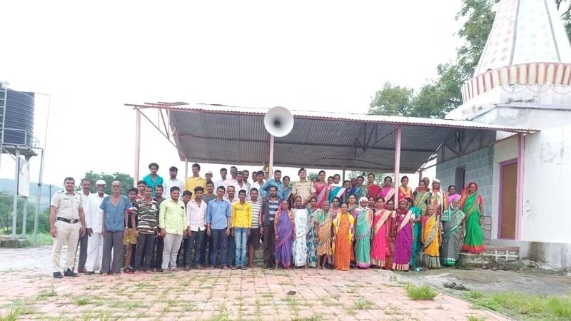 अवैधरित्या दारू विक्री होत असल्याची माहिती, महिलांच्या मदतीने पोलिसांनी केली कारवाई