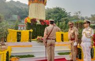 पोलिस स्मृतीदिना निमित्त तीन फैरी झाडत शहिदांना वाहिली श्रद्धांजली