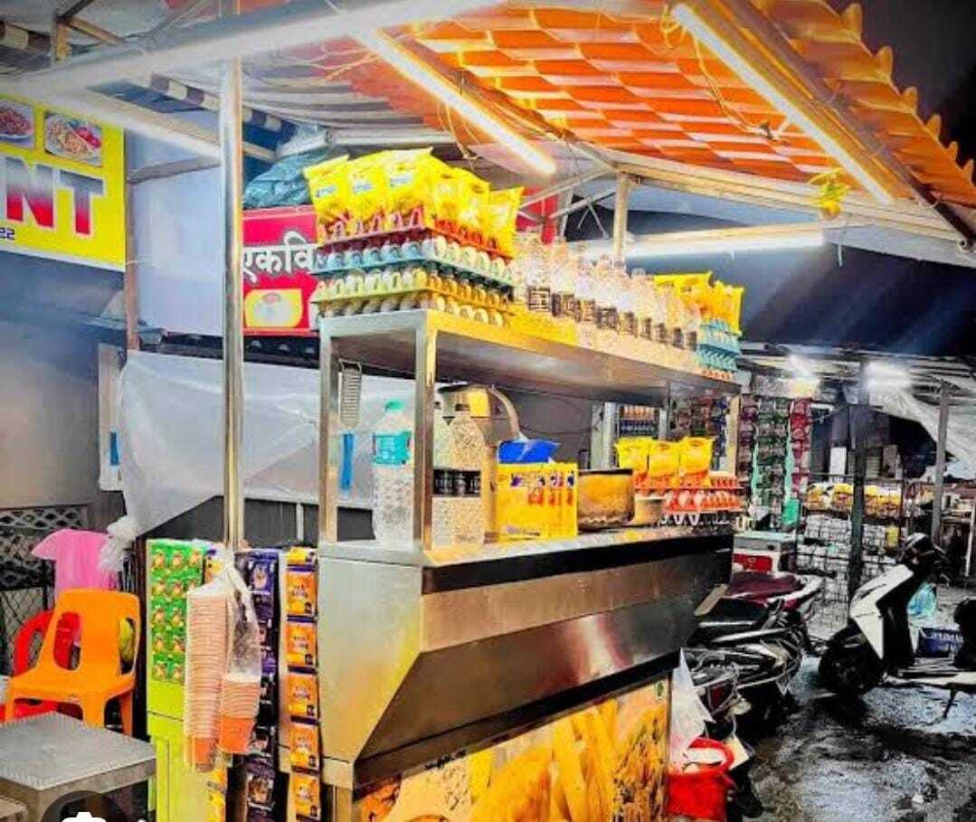 ‘मॅगी पॉईंट ' येथे शर्ती पेक्षा जास्त वेळ आस्थापना चालु ठेवणा-या ५ जणांवर कारवाई