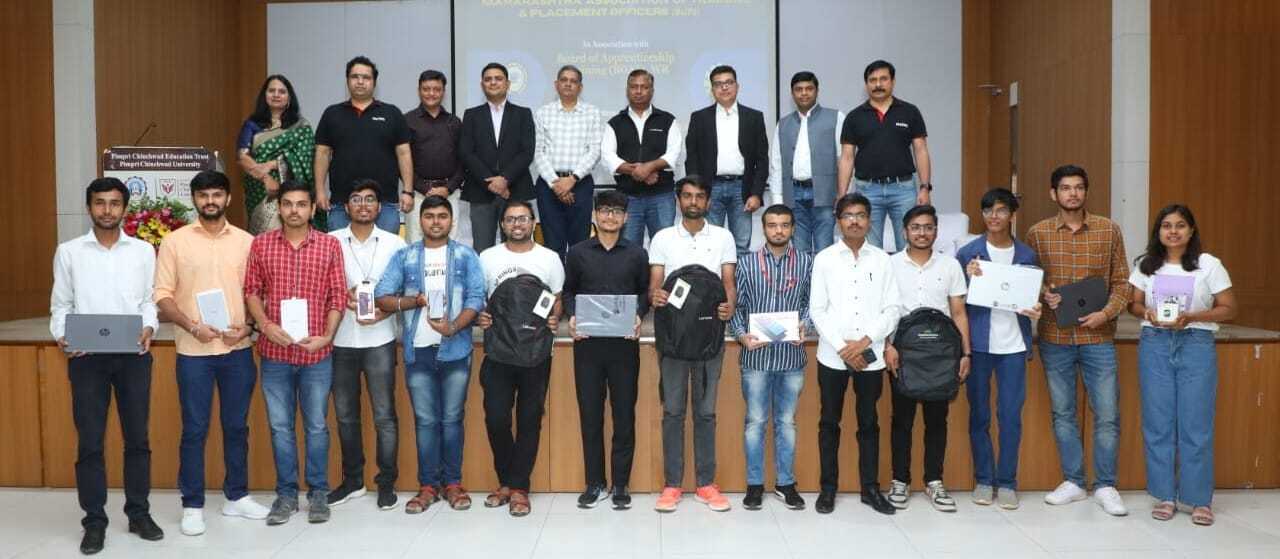 माटीपीओ ॲप्टीट्यूड आयडॉल व प्रोग्रामिंग आयडॉल या स्पर्धेतील विजेत्यांना पारितोषिक वितरण पीसीसीओई मध्ये राज्यस्तरीय पारितोषिक वितरण संपन्न