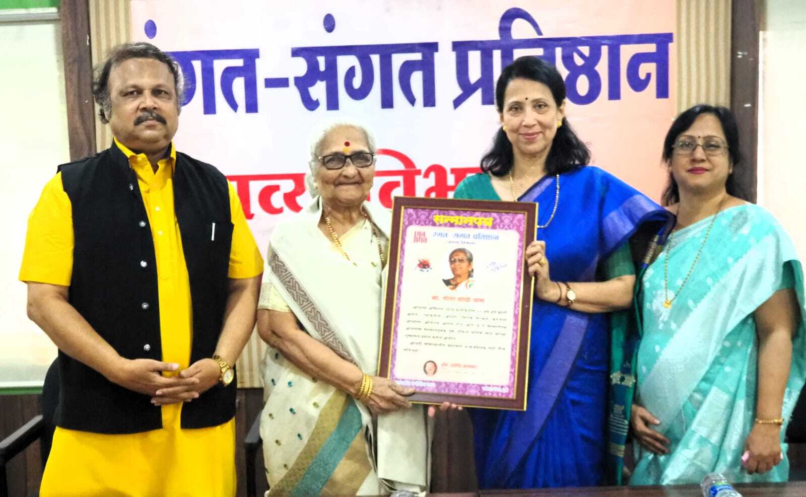 लावणी नृत्य आज झालंय ‌‘कवायत नृत्य' : लीला गांधी