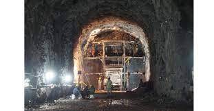 निरा-भीमा जलस्थिरीकरण प्रकल्पाच्या बोगद्यात पडलेल्या दोन शेतकऱ्यांचा मृत्यू