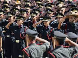 छात्रपुर्व प्रशिक्षण केंद्रात प्रवेशासाठी मुलाखत