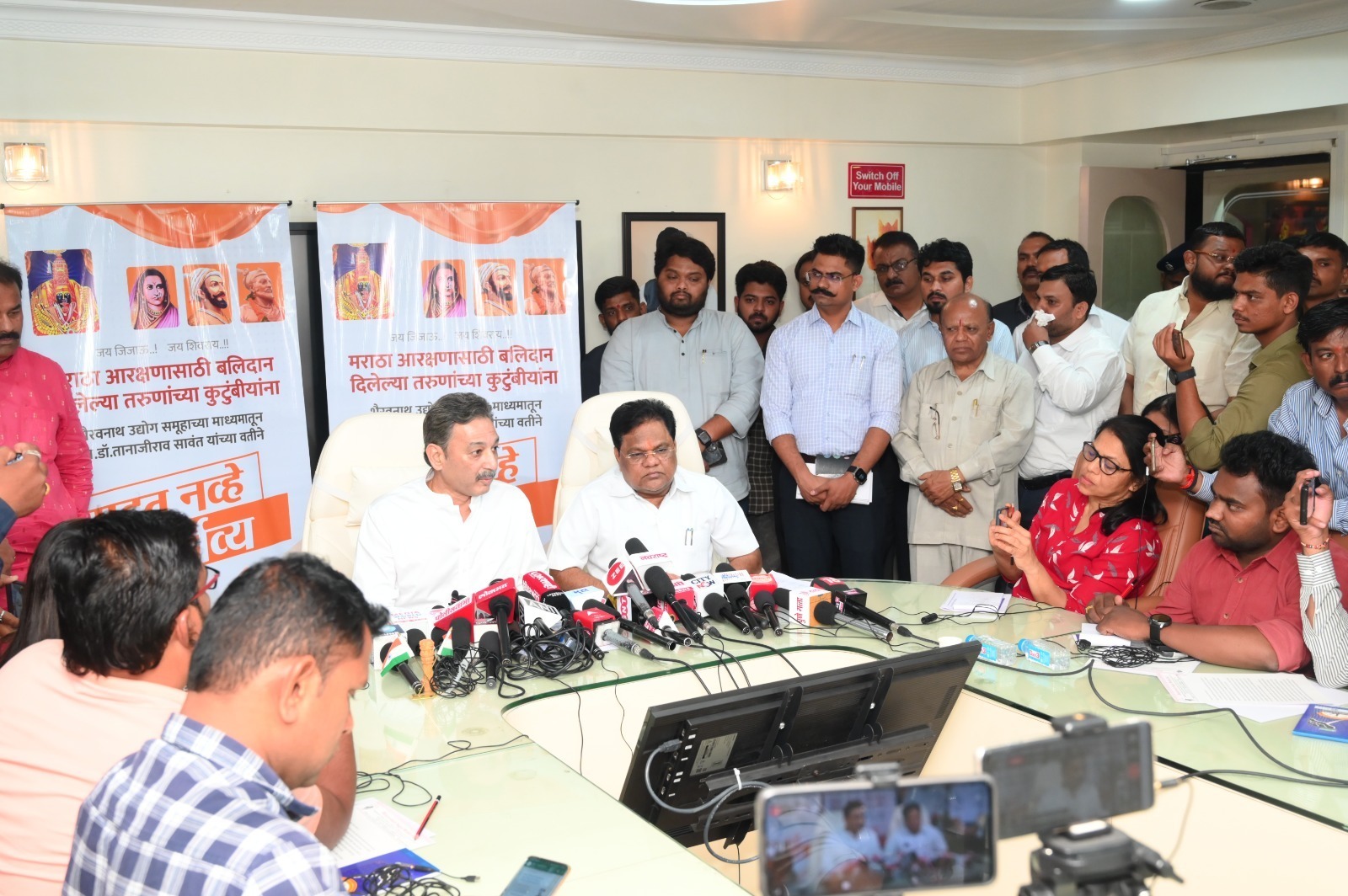 आत्महत्या करणे हा मराठा आरक्षण मिळवण्याचा मार्ग नाही - प्रा. डॉ. तानाजीराव सावंत