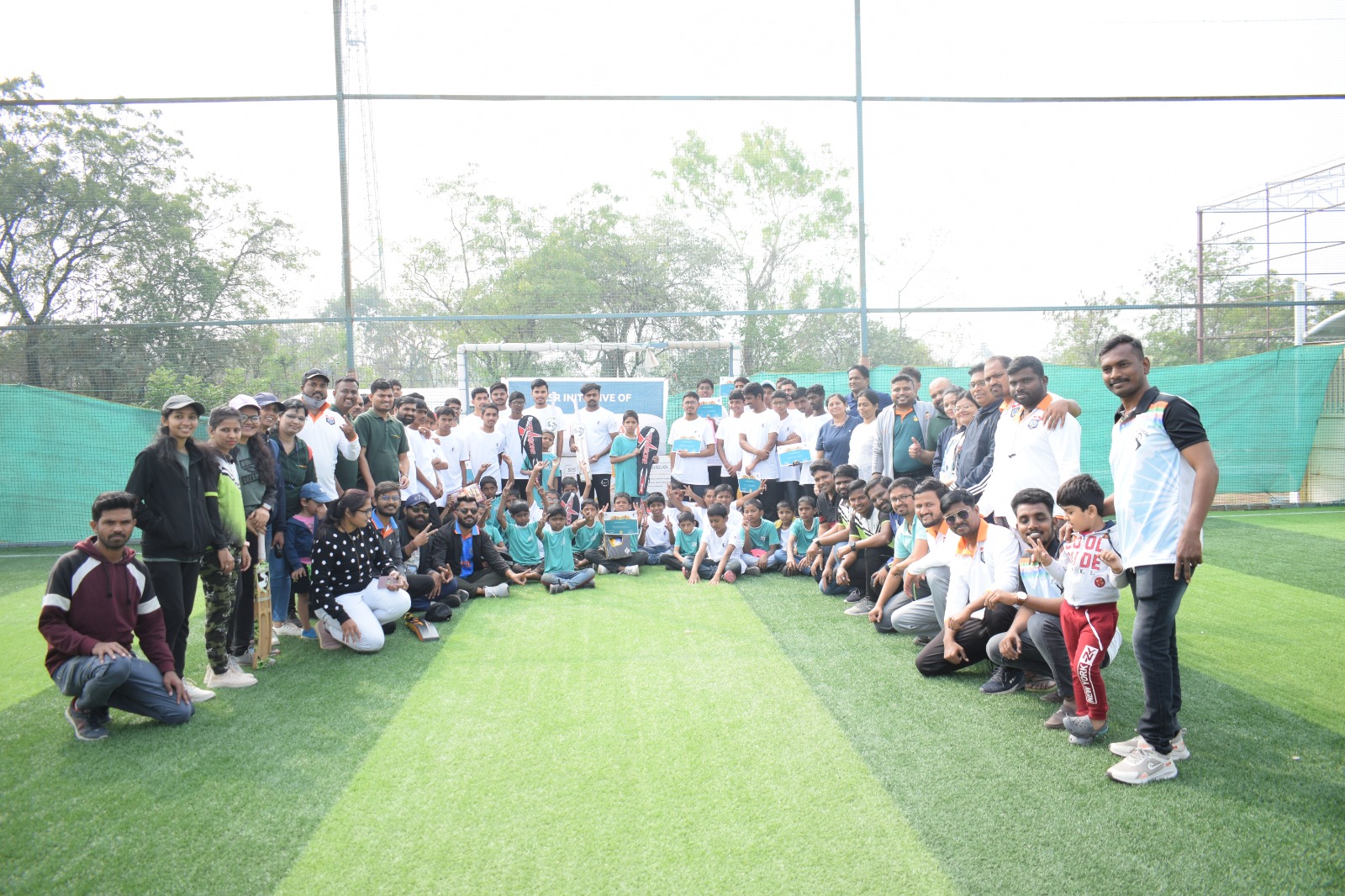 सन्मती बाल निकेतन संस्थेतील मुलांसोबत उज्जीवन बँकेच्या कर्मचाऱ्यांचा खास 'स्पोर्ट्स डे' साजरा 