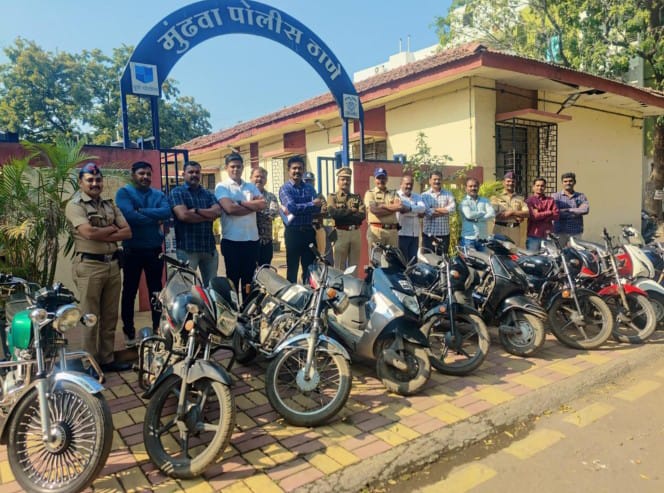 वाहनांची चोरी करणाऱ्या अल्पवयीन मुलास पोलिसांनी घेतले ताब्यात