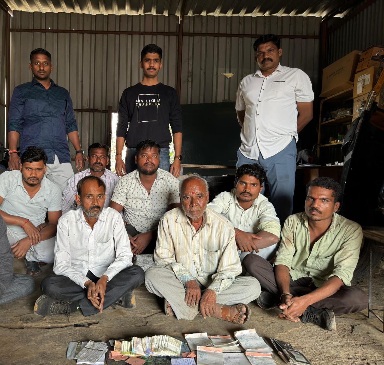 सहा. पोलीस अधीक्षक श्री सत्यसाई कार्तिक यांची पवनानगर  येथे दोन जुगार अड्ड्यांवर धडक कारवाई, ७ लाखाहून अधिक किंमतीचा मुद्देमाल जप्त