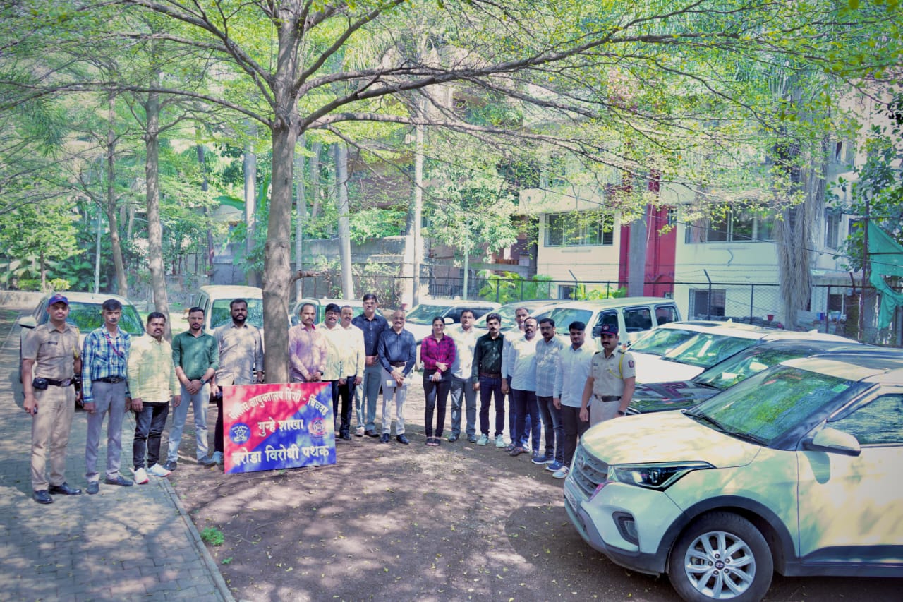 बनावट कागदपत्रांद्वारे महाराष्ट्रात चारचाकी विकणारी आंतरराज्यीय टोळी पिंपरी चिंचवड गुन्हे शाखेकेच्या जाळ्यात