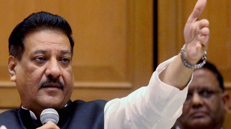 शिंदे अपात्र झाल्यास चंद्रकांत पाटील राज्याचे नवे मुख्यमंत्री असतील काँग्रेस नेत्याचा दावा...