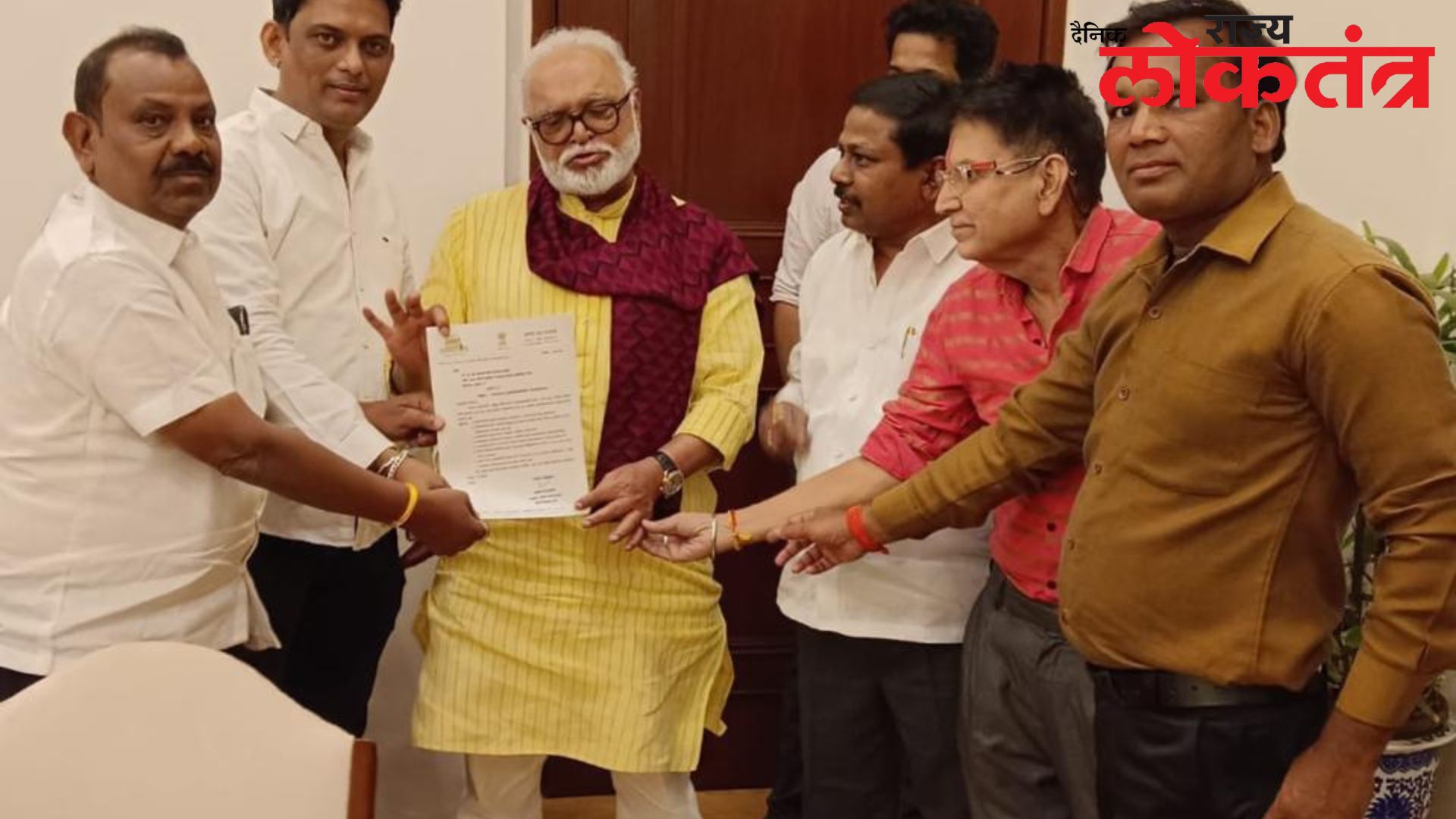 शिधापत्रिका दुरुस्ती कामकाज ऑनलाईन व ऑफलाईन चालू ठेवा ;नरेश अग्रवाल