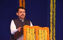 ज्यांचे कनेक्शन असेल त्यांची चौकशी सुरु असेल; मुंबईतील छापेमारीवर फडणवीसांची प्रतिक्रिया