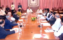 राष्ट्रीय शैक्षणिक धोरण अंमलबजावणीला गती द्यावी- पुढील शैक्षणिक वर्षांपासून सर्व विद्यापीठ व संलग्नित महाविद्यालयांमध्ये  एनईपी अंमलबजावणीसाठी अंतिम आराखडा तयार करावा  - उच्च व तंत्र शिक्षण मंत्री चंद्रकांत पाटील(Chandrakant Patil)