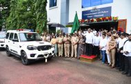 पिंपरी चिंचवड पोलिस आयुक्तालयाच्या नवीन वाहनांचे पालकमंत्र्यांच्या हस्ते लोकार्पण