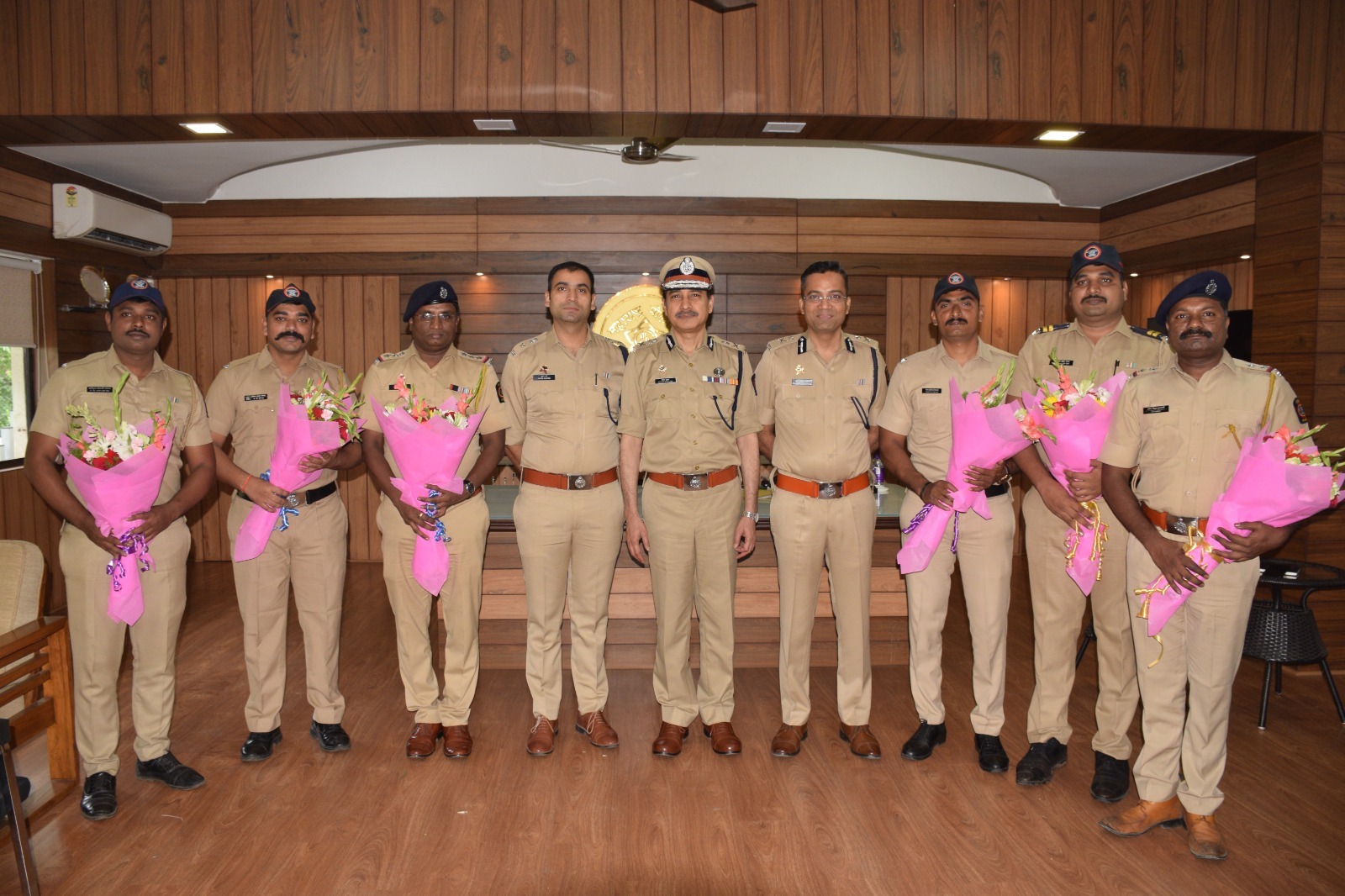 अंमलदारांच्या कुशलतेमुळे मोस्ट वाँटेड दहशतवाद्यांना चोप