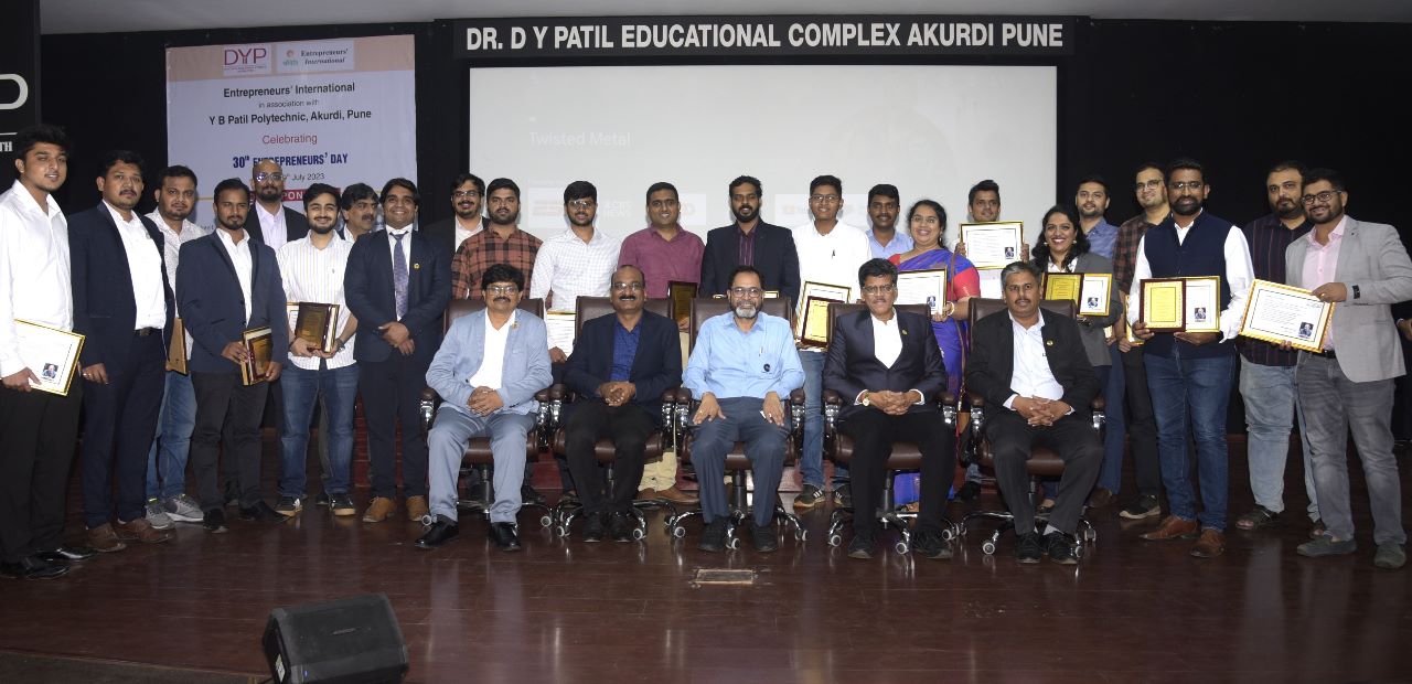 सर्वोतम करण्याचा ध्यास घ्या - गायकवाड