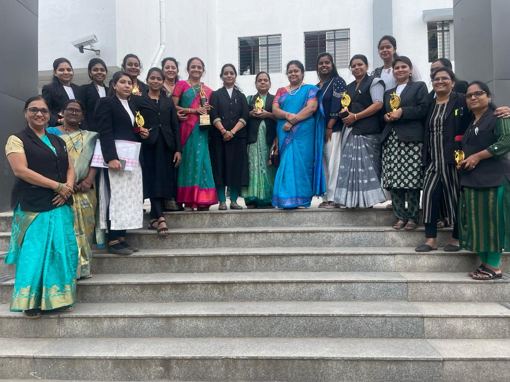 समकालीन साहित्यातील स्त्री प्रतिमा याविषयी न्यायाधीश एस. पी. कुलकर्णी यांनी मांडले विचार...