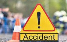 पुणे सोलापूर राष्ट्रीय महामार्गावर बसचा भीषण अपघात; दोघांचा मृत्यू तर १६  जण जखमी