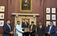 लंडनहून वाघनखं भारतात आणण्याच्या करारावर शिक्कामोर्तब