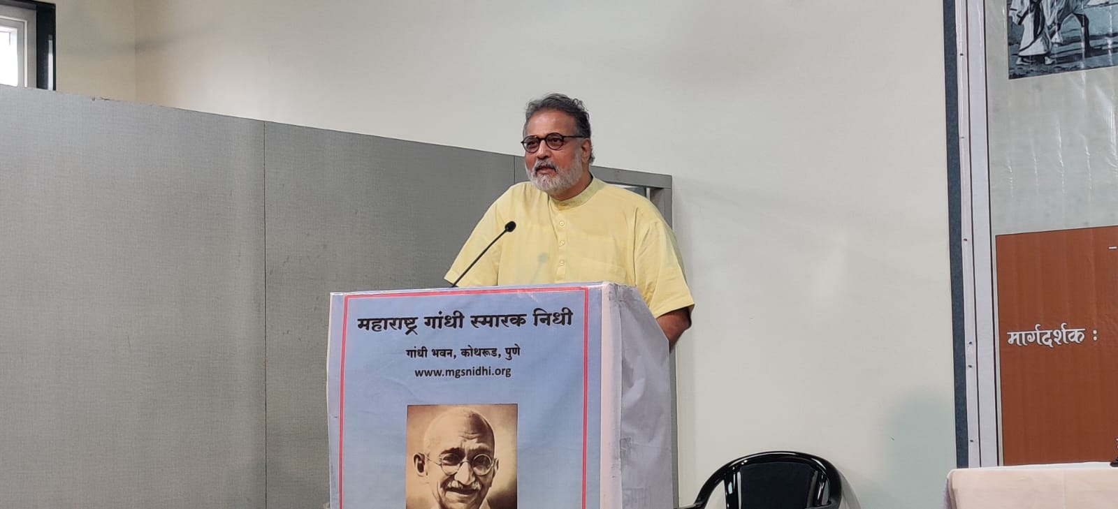 वैचारिक हिंसेच्या विरोधात उभे राहिले पाहिजे: तुषार गांधी
