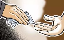 चिखली येथील सहाय्यक पोलीस उपनिरीक्षक लाचलुचपत प्रतिबंधक विभागाच्या  ताब्यात