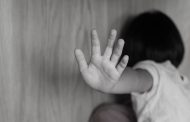पुणे येथील एक धक्कादायक प्रकार; महिलेच्या मैत्रिणीनेच मित्रासोबत शारीरिक संबंध ठेवण्याची केली मागणी
